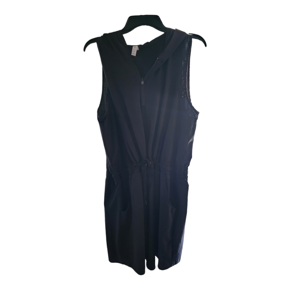 XL hooded dress